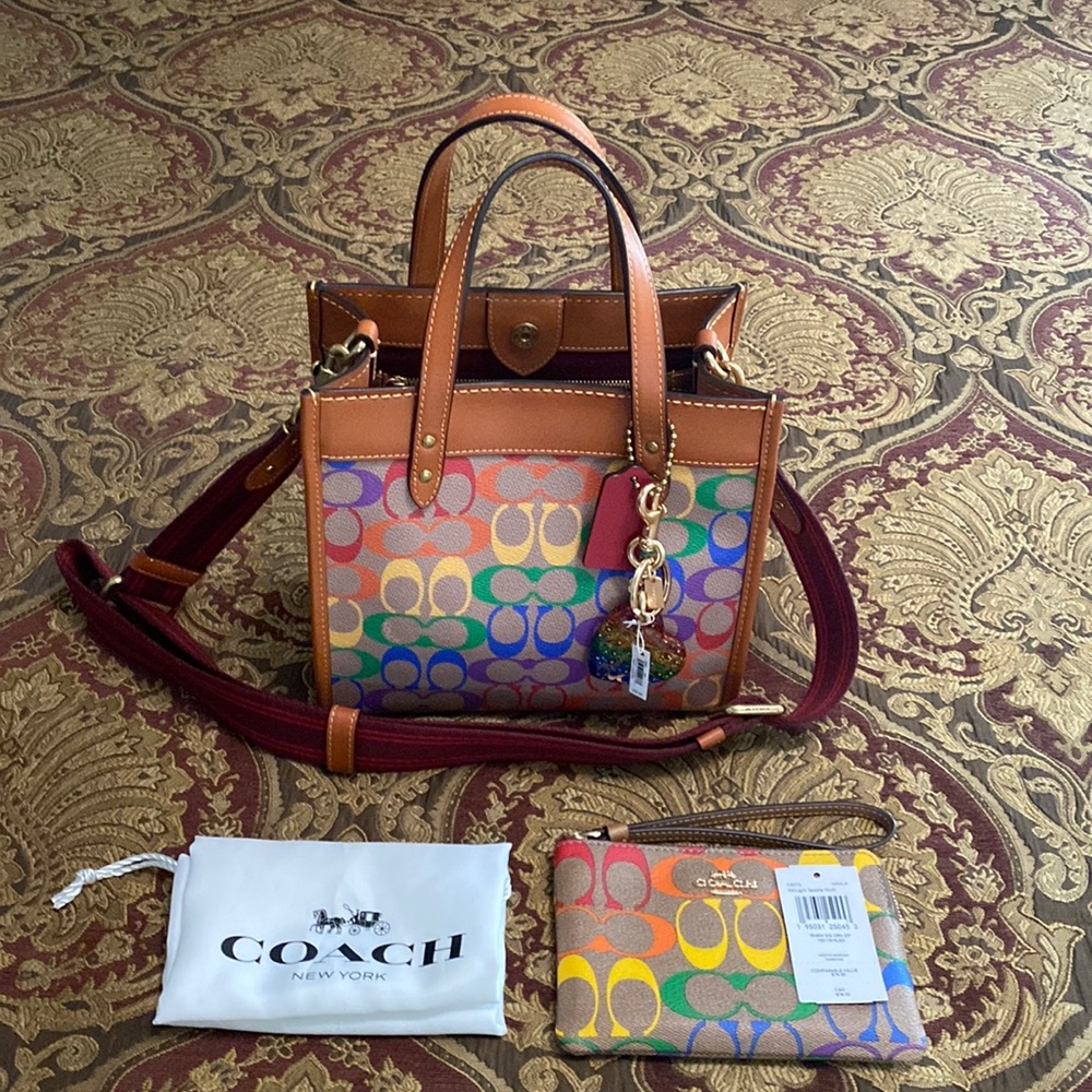 Coach Field Tote 22 in Rainbow Signature Canvas (#C5142)